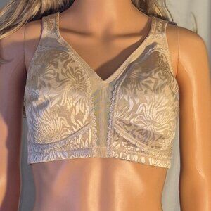 WingsLove wireless Bra Beige with metallized Lace size 44B  NEW